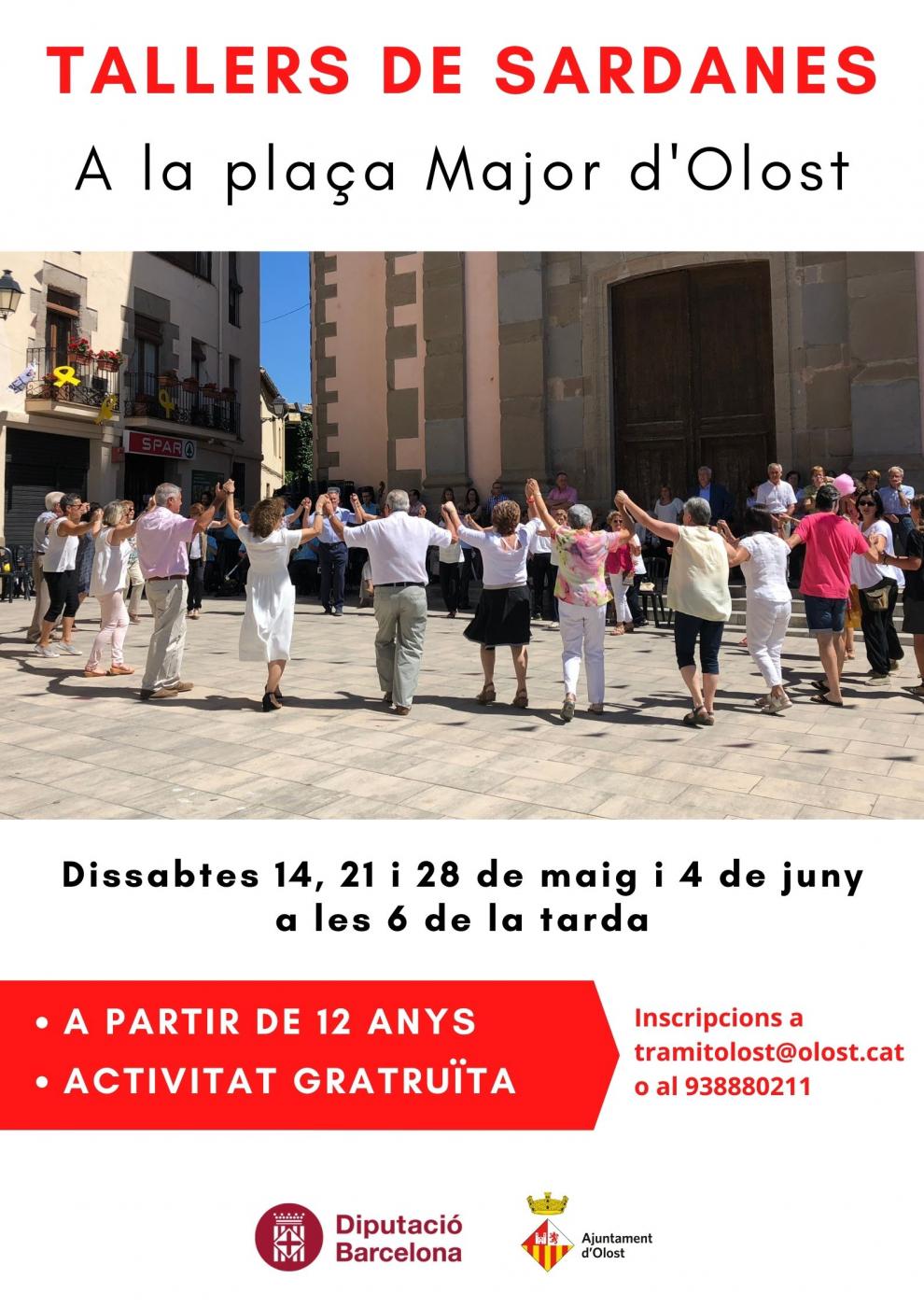 Tallers de sardanes a la plaça Major